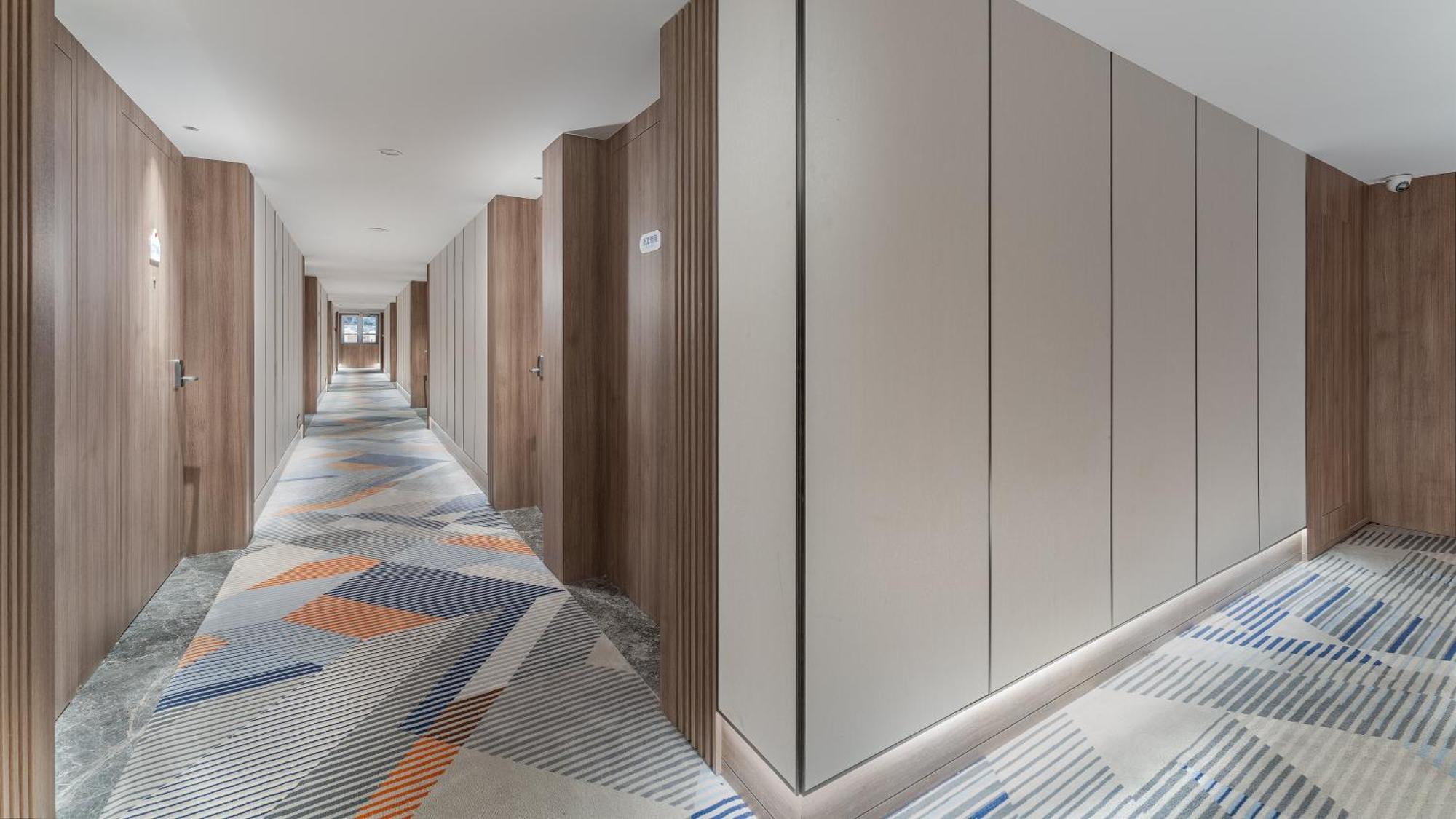 Holiday Inn Express Qingdao Shibei By Ihg Exterior photo
